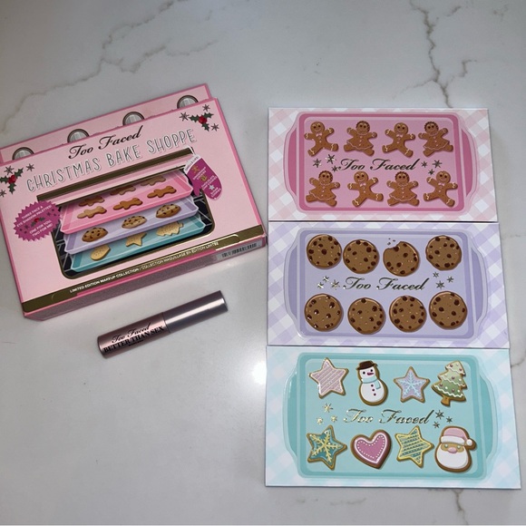 Too Faced 3 Piece Christmas Bake Shoppe Eyeshadow Palette Gift Set with Mascara - Picture 8 of 13